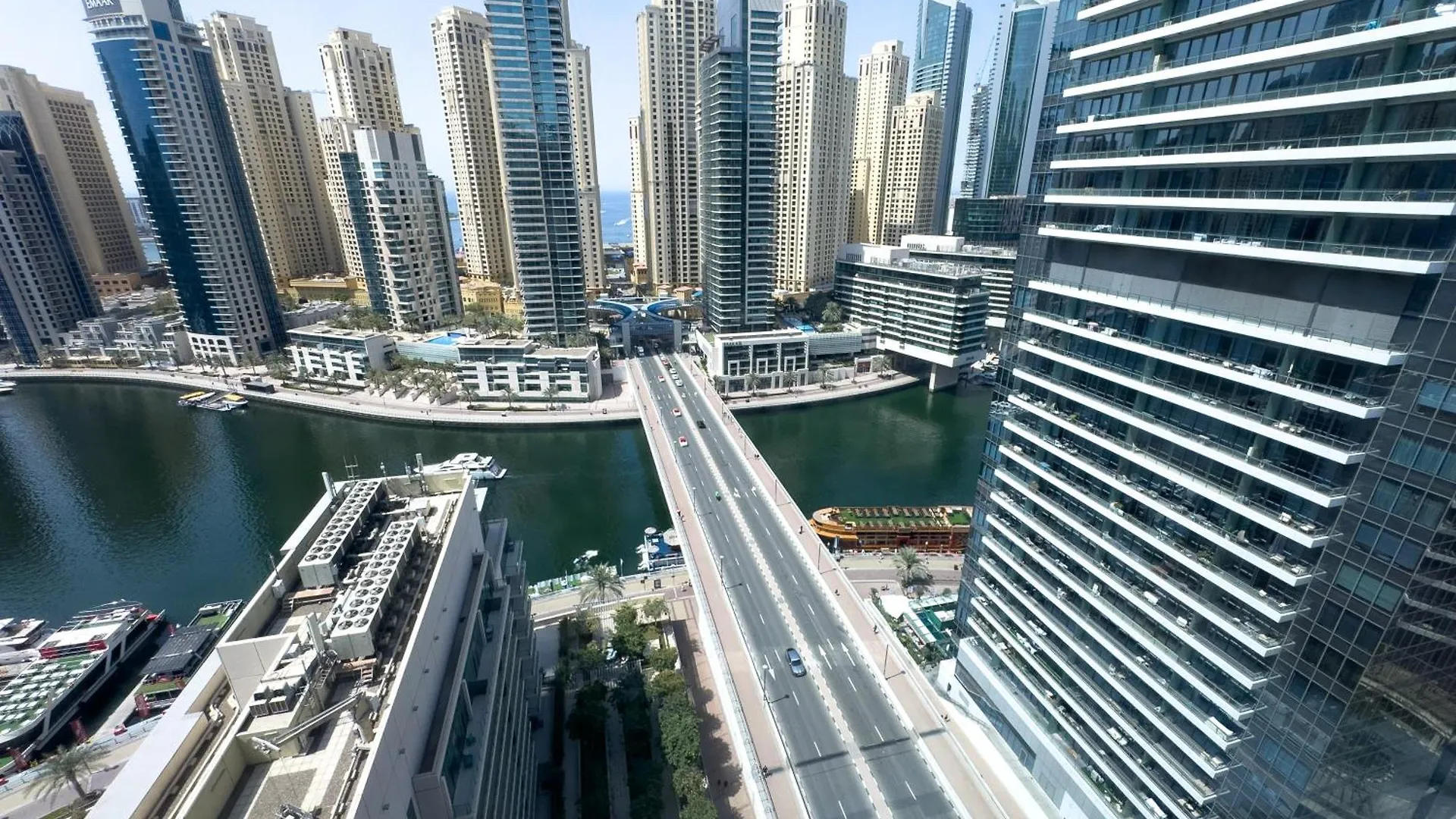 شقة Serene 2Br Escape - Al Majara - Waterfront Stay دبي