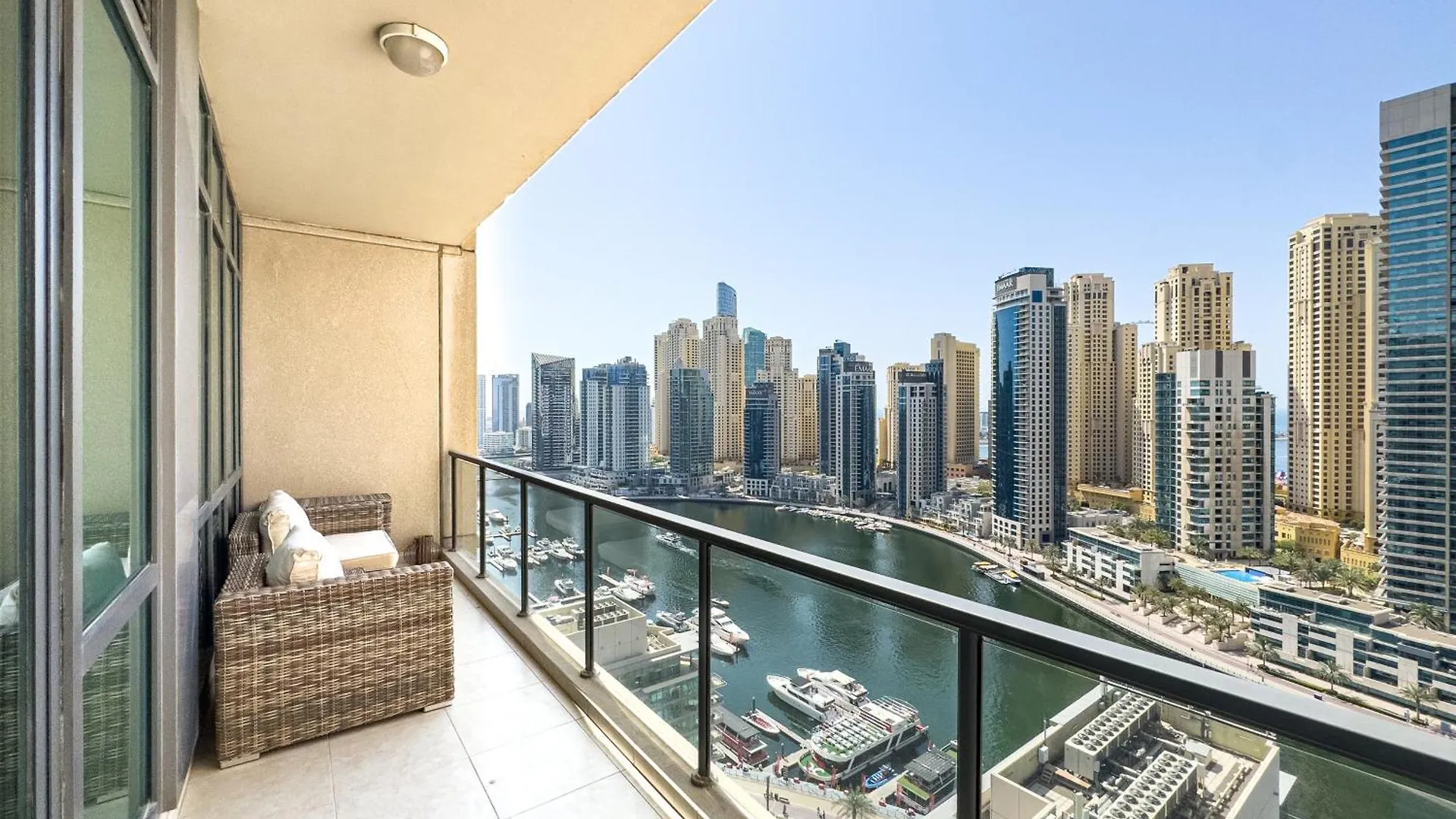 Serene 2Br Escape - Al Majara - Waterfront Stay دبي الإمارات العربية المتحدة
