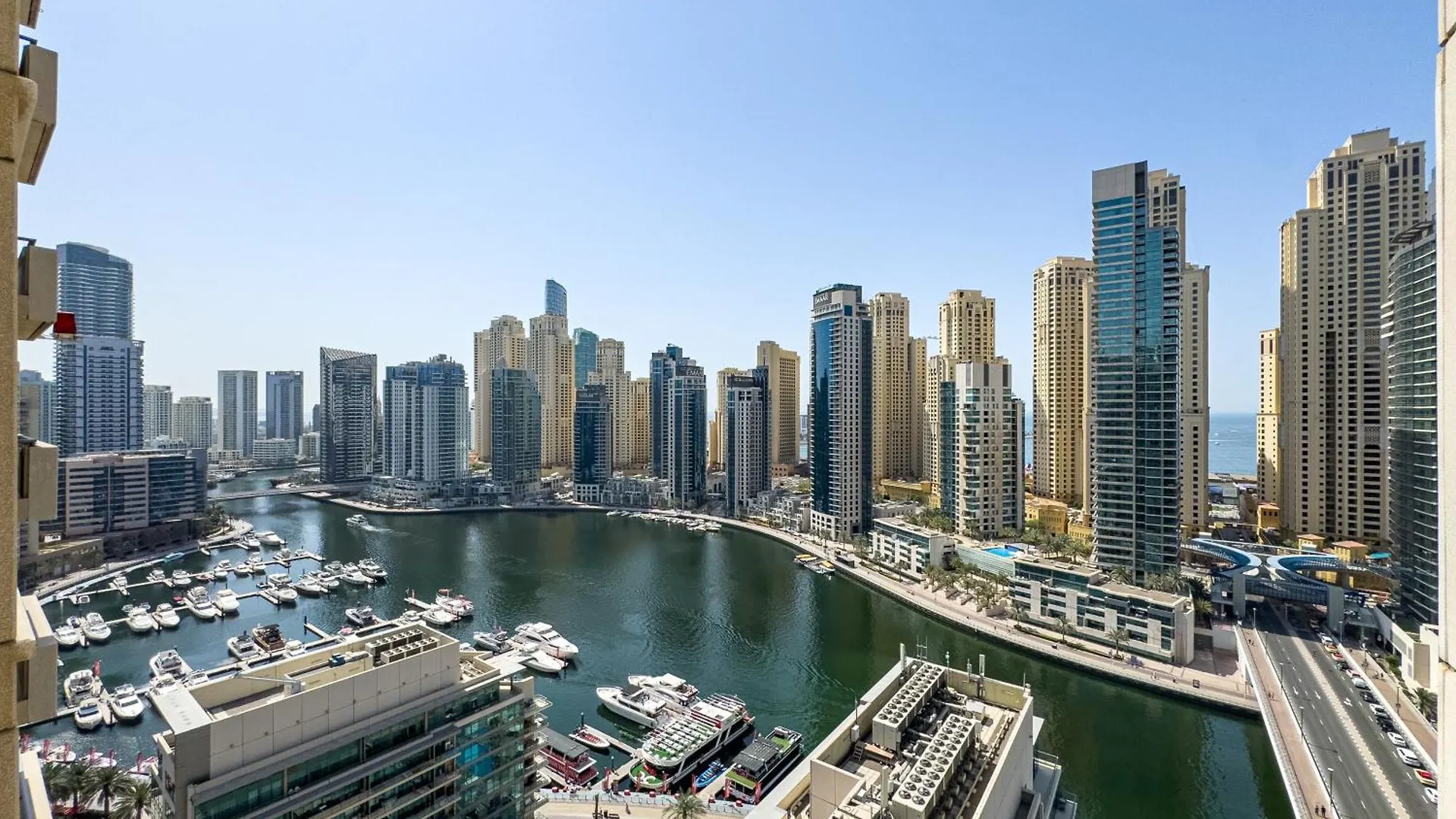 Serene 2Br Escape - Al Majara - Waterfront Stay دبي شقة